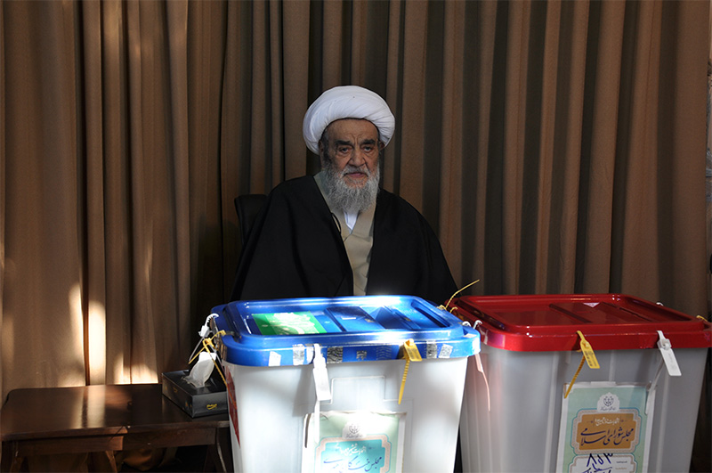 شرکت در ششمین دورۀ انتخابات مجلس خبرگان و دوازدهمین دورۀ انتخابات مجلس شورای اسلامی شرکت در ششمین دورۀ انتخابات مجلس خبرگان و دوازدهمین دورۀ انتخابات مجلس شورای اسلامی