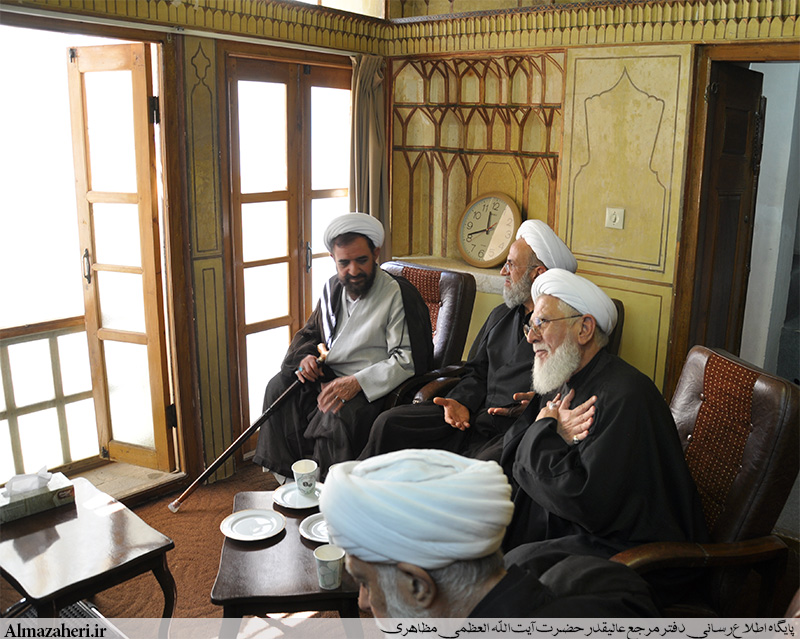 دیدار جمعی از فرزندان و اعضای محترم بیت شریفِ عالم جلیل‌القدر مرحوم حضرت آیت‌الله ناصری«قدّس‌سرّه»