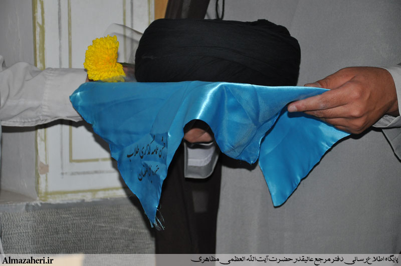 بيانات معظّم‌له در جشن عمّامه‌گذاري سیصد و سی نفر از طلّاب حوزۀ علميۀ اصفهان - 1395/6/29
